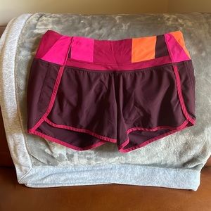 Lululemon Shorts | size 4